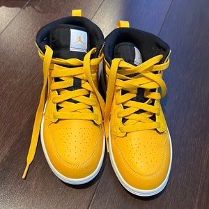 Authentic Nike Air Jordan 1 size 1.5
